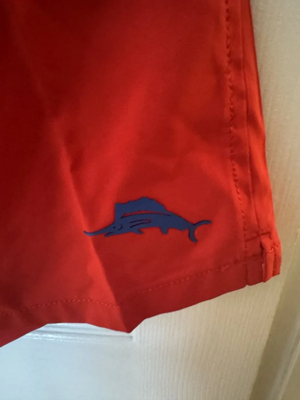 NWT Tommy Bahama Mens Red 6" Inseam Swim Shorts 2XL - Picture 3 of 12